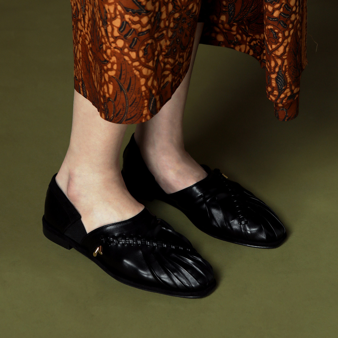 Pleatsy Shoes - Black